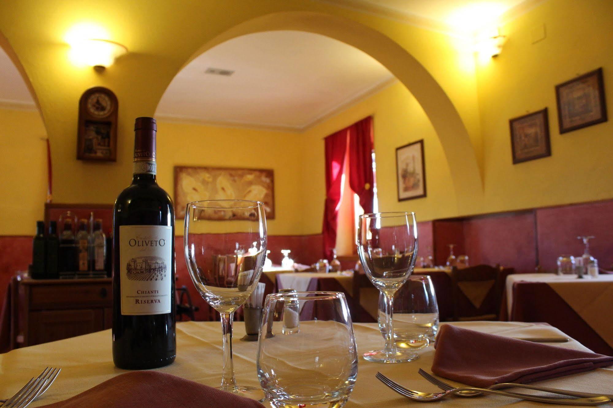 Albergo La Pieve Castelfiorentino Exteriör bild