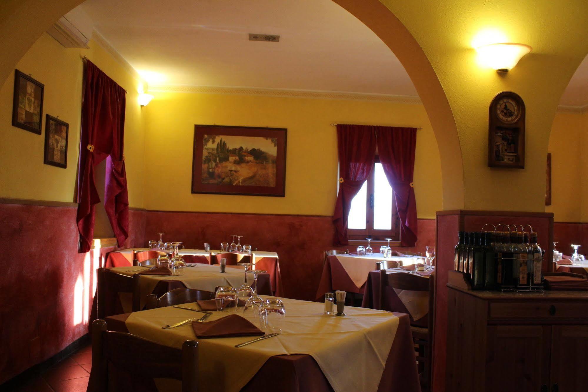 Albergo La Pieve Castelfiorentino Exteriör bild